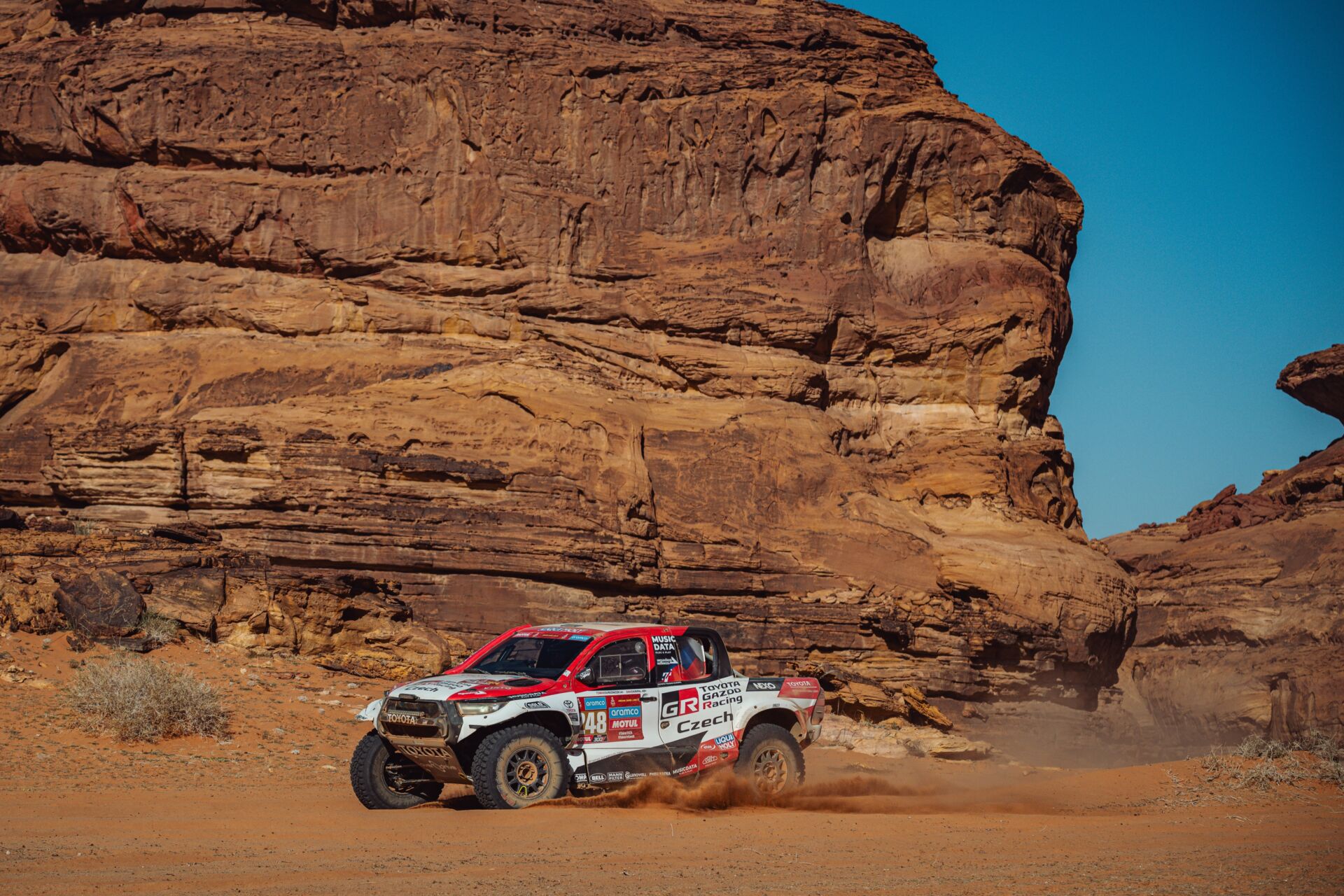 Dakar 2024: Challenging day but good result for Ourednicek and Kripal