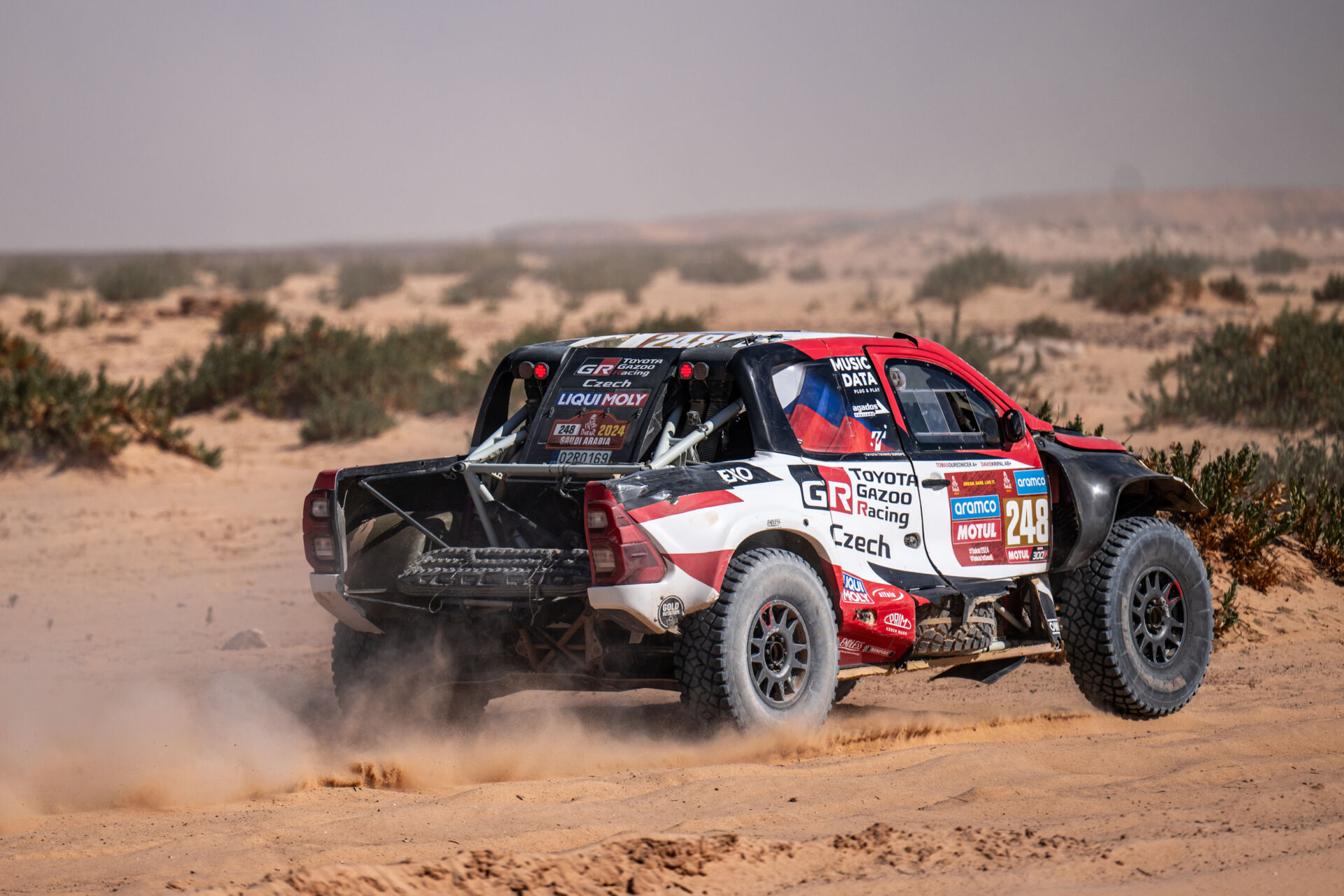 Dakar 2024: Hard night, hard day