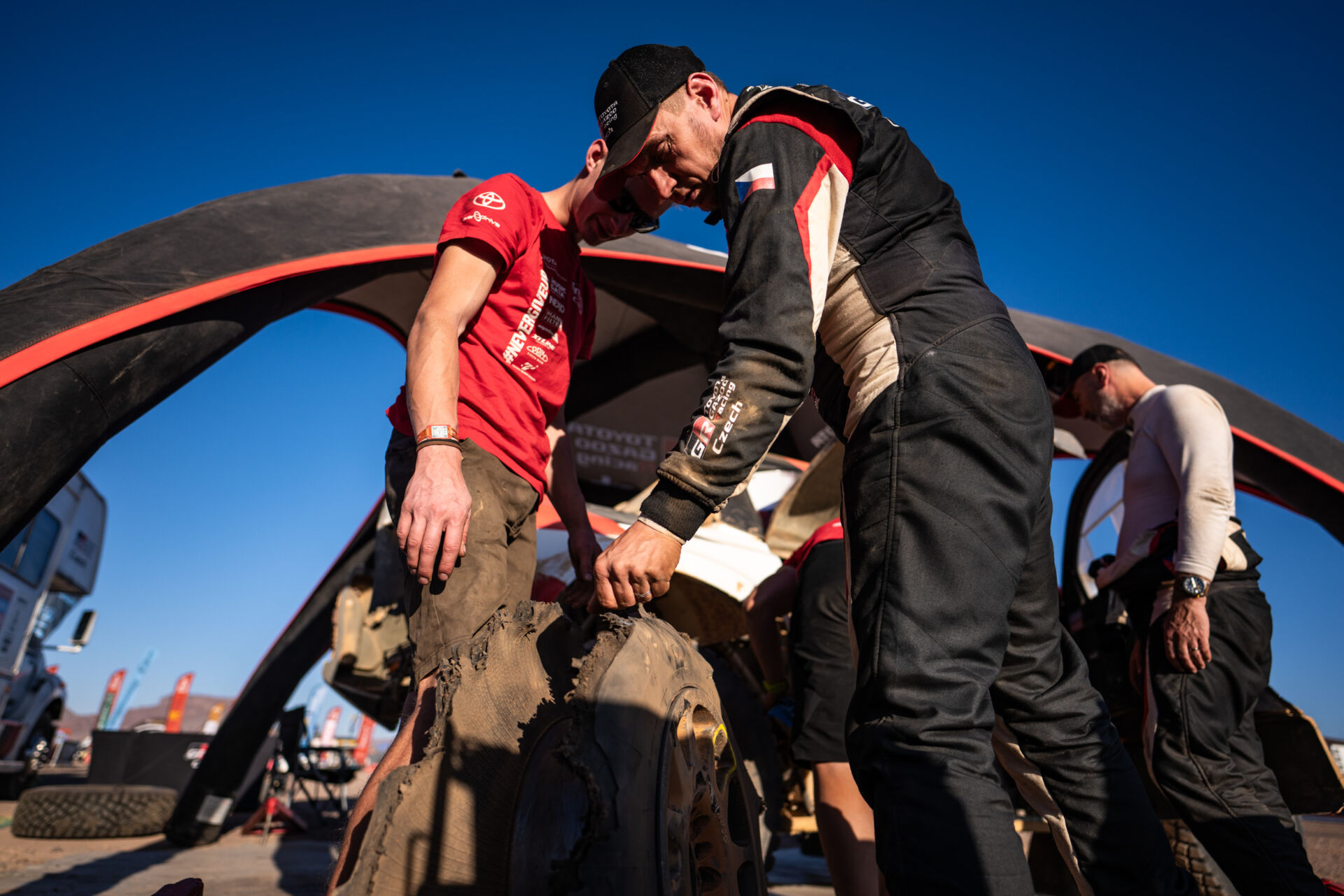 Dakar 2024: French bomb out of the blue