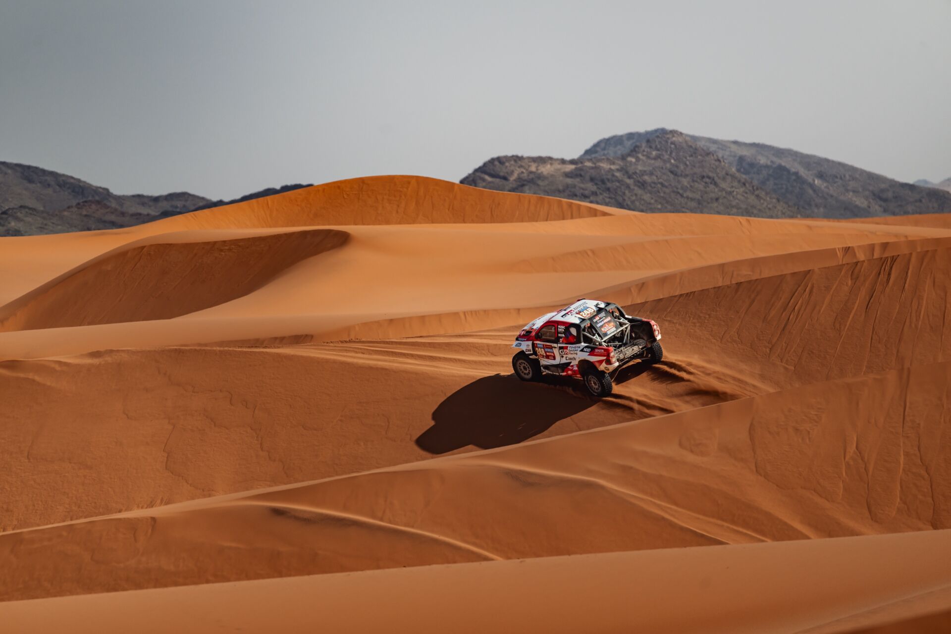 Dakar 2024: First dunes for Ourednicek and Kripal in Toyota Hilux T1+